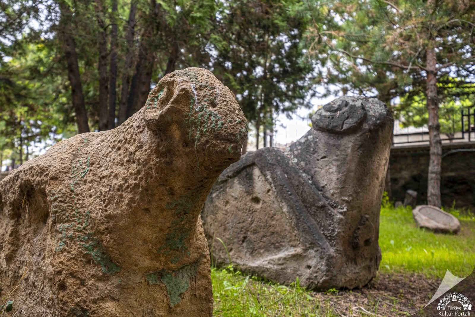 Koçbaşı Mezarlığı